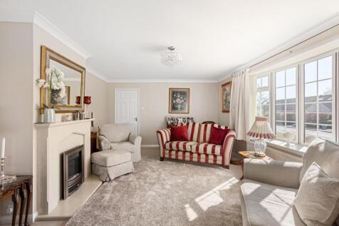 1 Ashwood Close-10.jpg