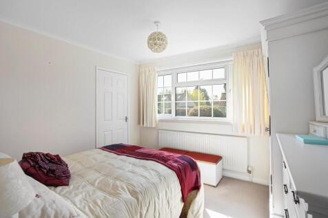 1 Ashwood Close-06.jpg