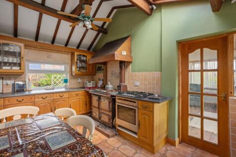 Rose Cottage, Thornton le Clay-M94A4931-HDR.jpg