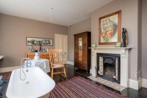 66 Langton Rd-13.jpg
