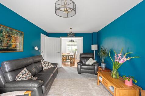 89 Harebell Rd-22.jpg