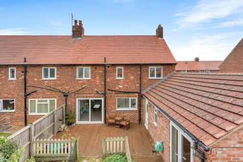 25 Howe Road-22.jpg