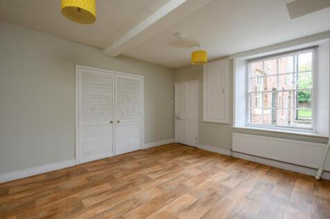 45 Town St-2.jpg