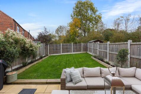 9 Rosedale Lane-12.jpg