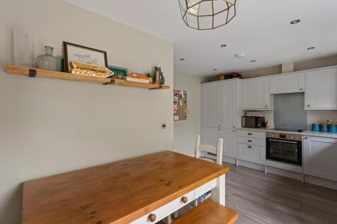 9 Rosedale Lane-11.jpg