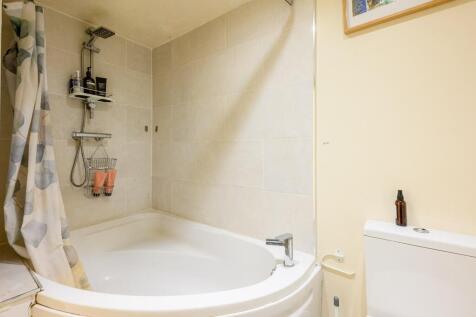 4 Pudsey Terrace-17.jpg