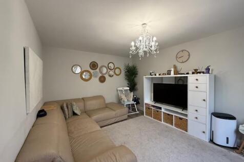 Sitting Room.jpg
