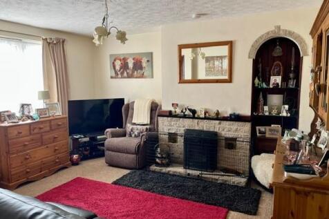 Sitting Room 2.jpg