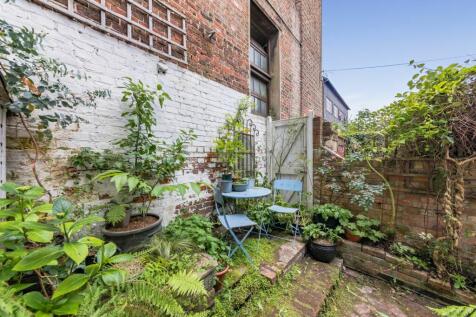 Property Image 16
