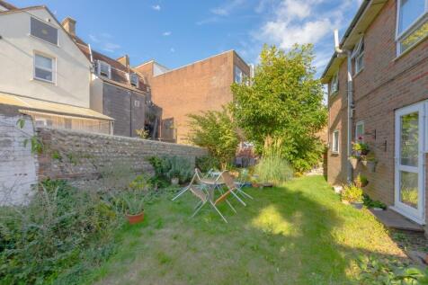Property Image 9