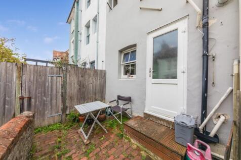 Property Image 11