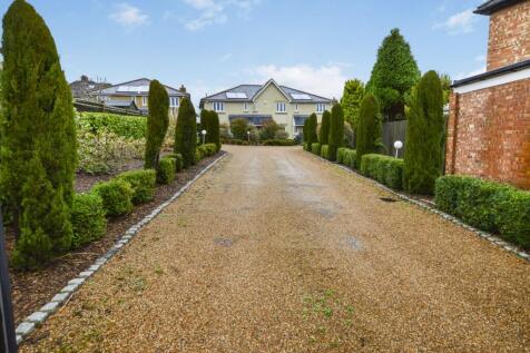 Private Driveway