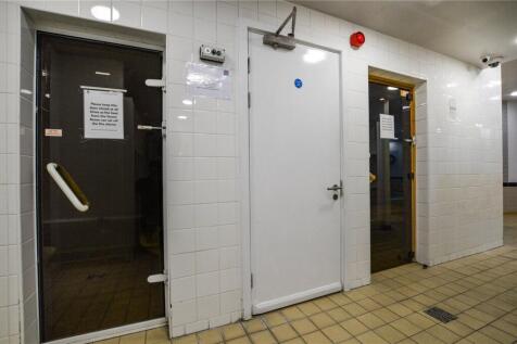Sauna &amp; Steam Room