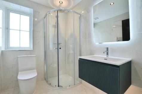 Bed 2 En-Suite