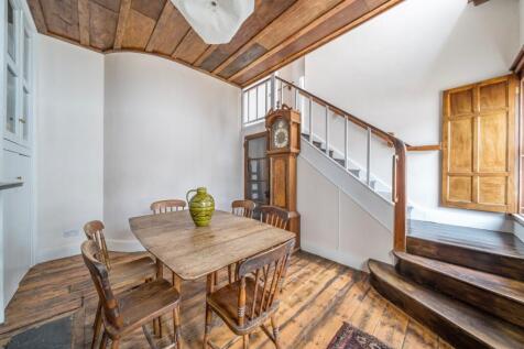 Entrance/Reception