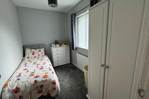 Photograph 7
