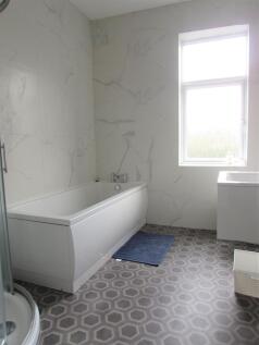 Photograph 11