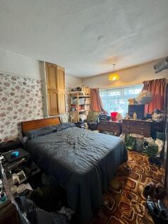 Photograph 4