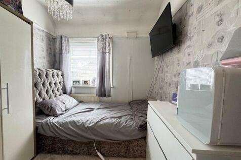 Photograph 7