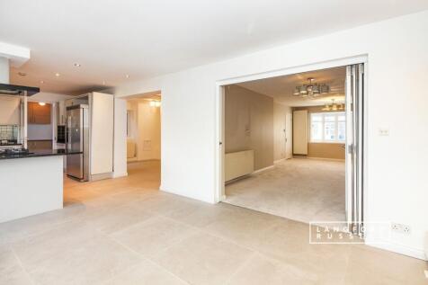 8302ade9-2ec9-f01...