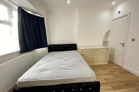 Studio Room
