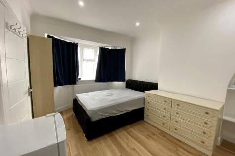 Studio Room