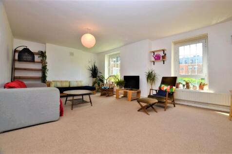 Spacious Lounge