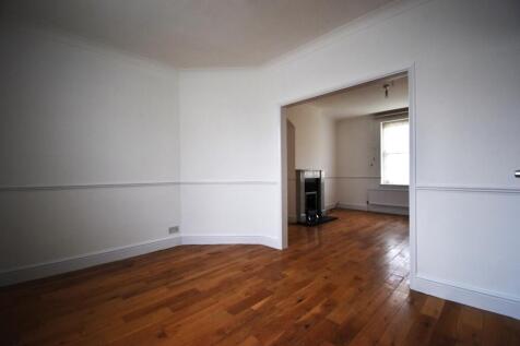 117 DINING ROOM