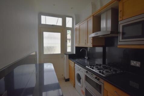 117 KITCHEN 