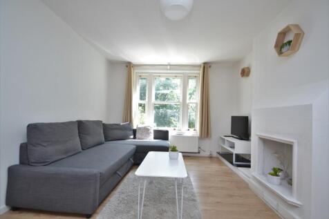 Reception Room (2)
