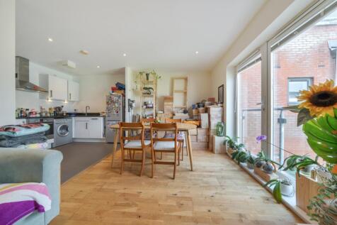 1360330-8-68d806c...