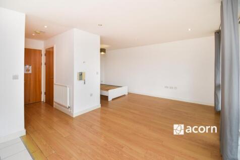 04fe9c42-c4b4-f01...