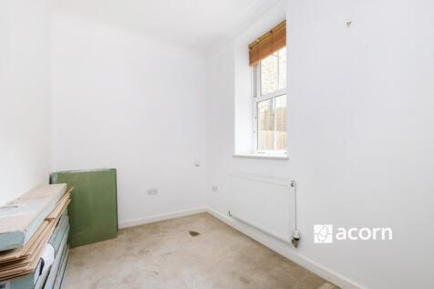 4d8aa17c-cdbb-f01...