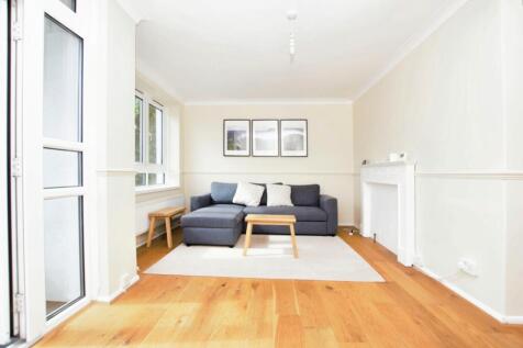 Living Room (3)