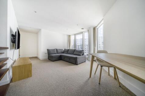 Living Room (2)