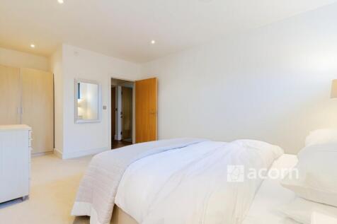 Bedroom 2 (2)