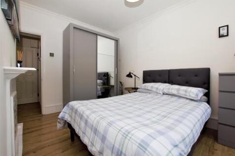 Bedroom (2)