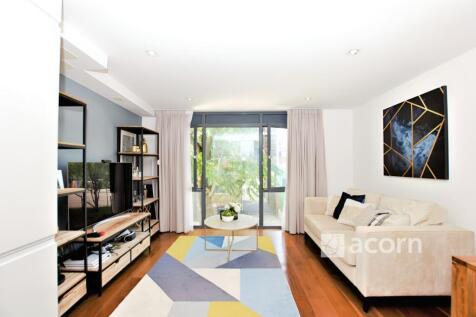 Living Room (5)