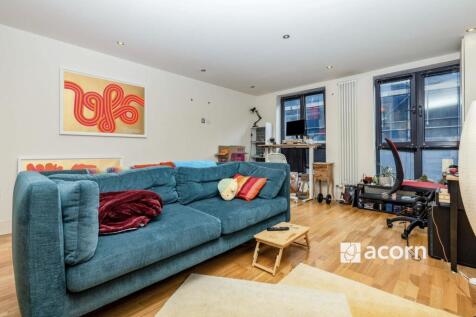 Living Room (3)