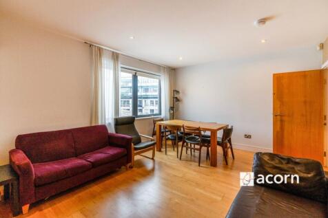 Living Room (4)