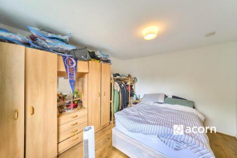 Bedroom (2)