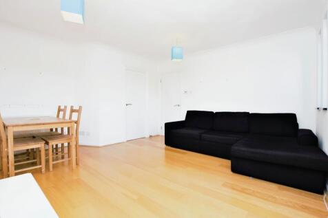 Living Room (3)