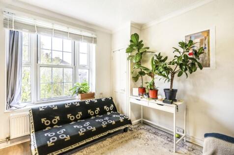 Living Room (3)