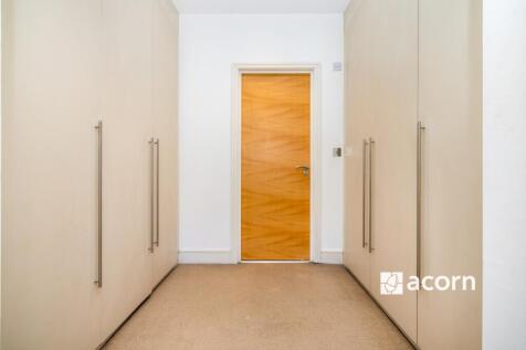 Walking Wardrobe