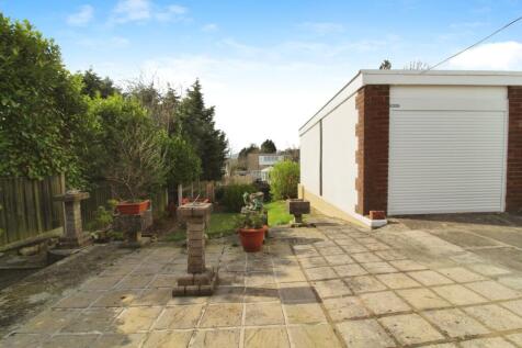 Garage/Garden