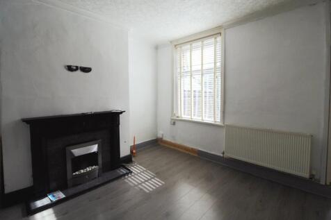 Sitting/Dining Room