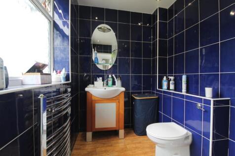 En-Suite Shower