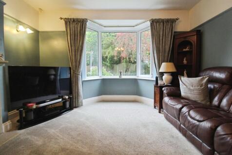 Sitting/Living Room