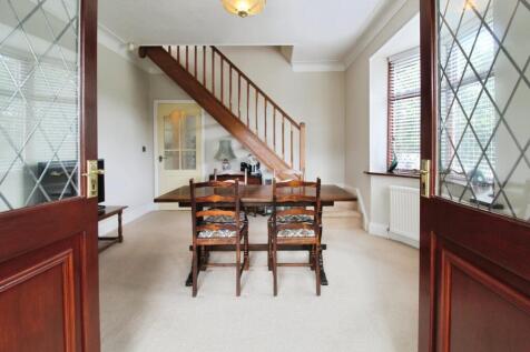 Dining/Sitting Room