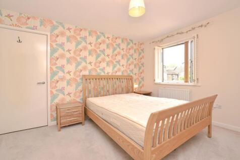 0c9f8535-bedroom1